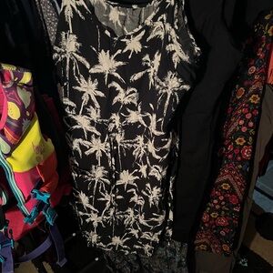 Black and White Palm Print Dress XL